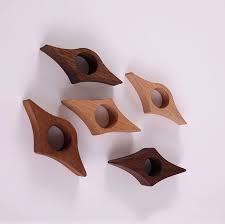 Bookmark: Wooden Thumbmark
